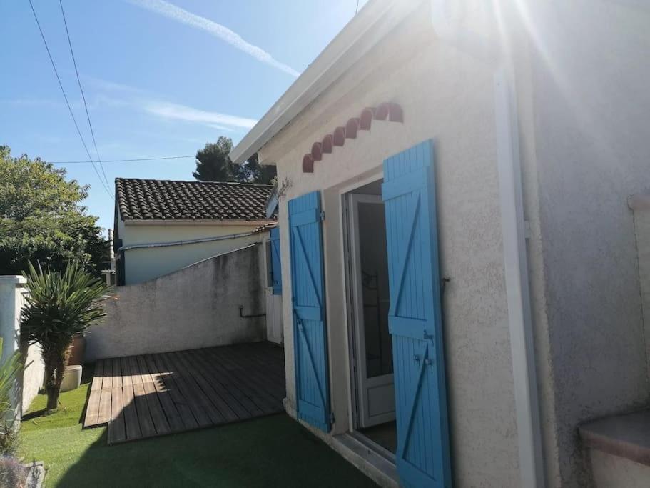 Maison T3 Avec Vue Au Bord De L'Etang Istres Exterior foto